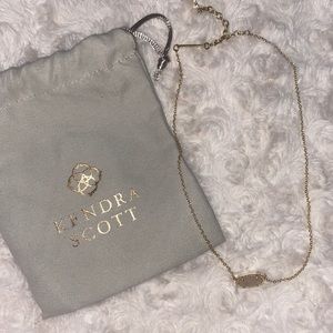 Rose quartz and gold Kendra Scott necklace